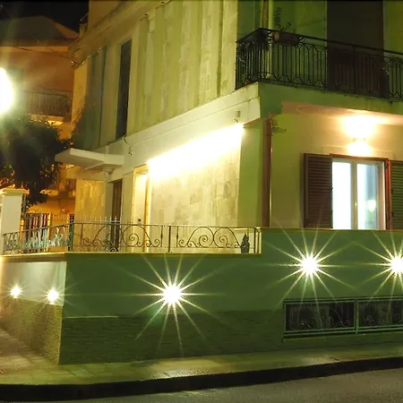 Pepe'accommodation Bed & Breakfast 4*