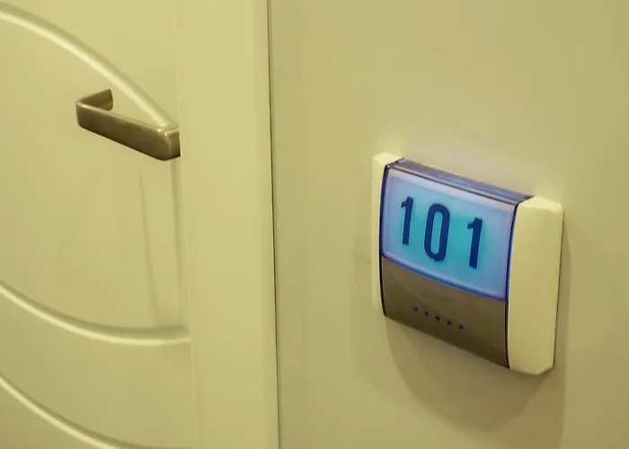 לינה וארוחת בוקר Pepe'accommodation 4*